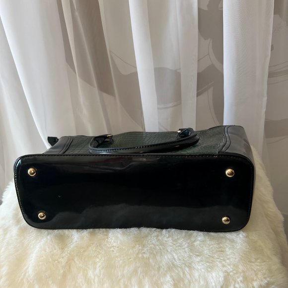 Cleo croc pattern hand bag - Picture 3 of 7